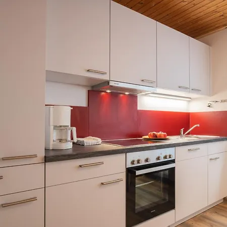 Maderhof Apartamento