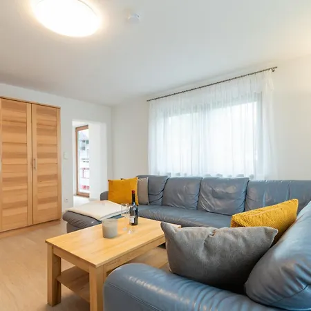 Maderhof Apartment